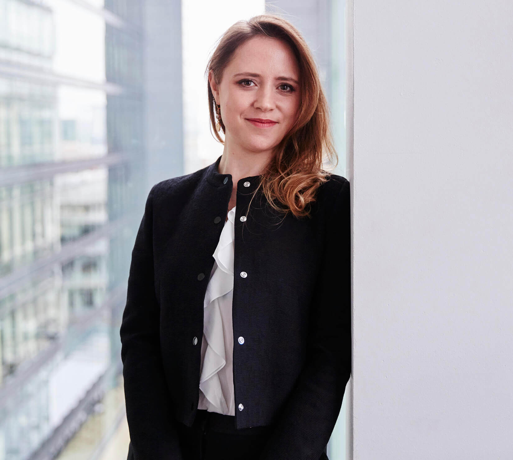 Jenny Duggan, Senior Associate, Divorce and Family, Stewarts }}