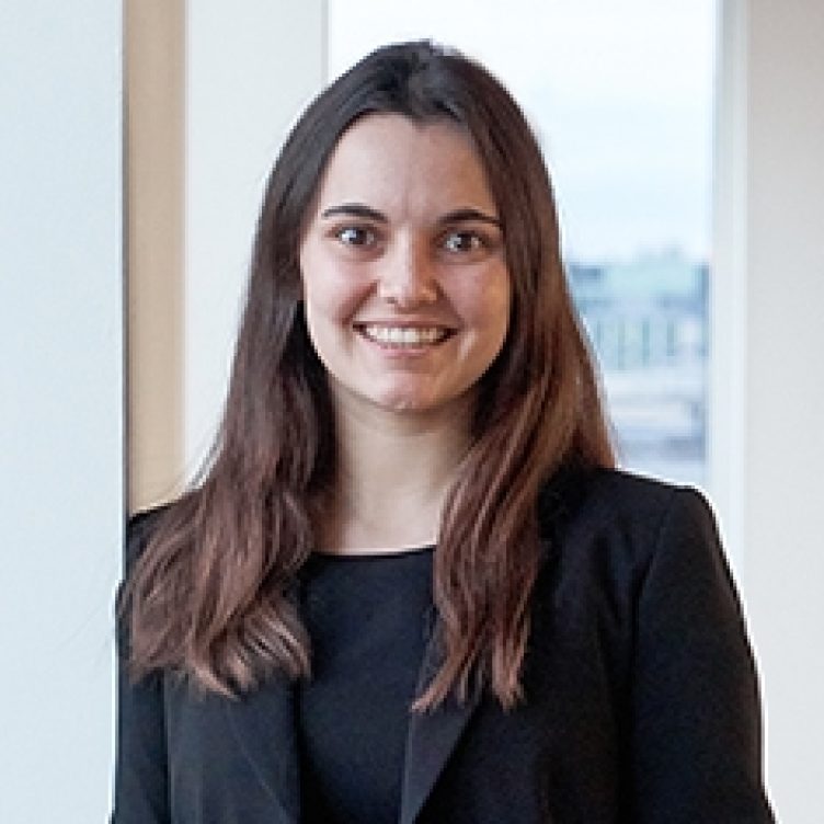 Kate Howard - Associate, Commercial Litigation - Stewarts